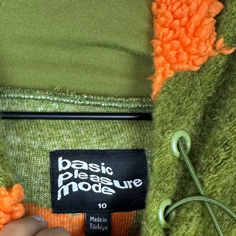 Dolls Kill Basic Pleasure Mode Starborg Moss Flee… - image 7